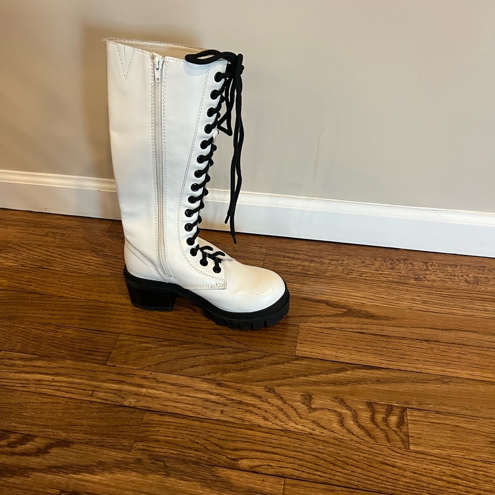 White Lace-Up Knee-High Boots/ Leather Upper/ Soles Made.  Never worn